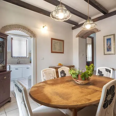 Villa Endeavour Ray Tergu